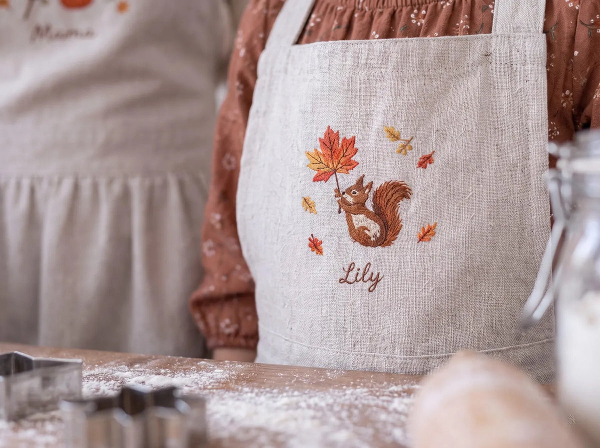 Personalized Mom and Me Aprons Set of 2, Hand Embroidered Pumpkin, Autumn Leaves & Squirrel, Custom Names, Beige Linen Fall Cooking Gift Set