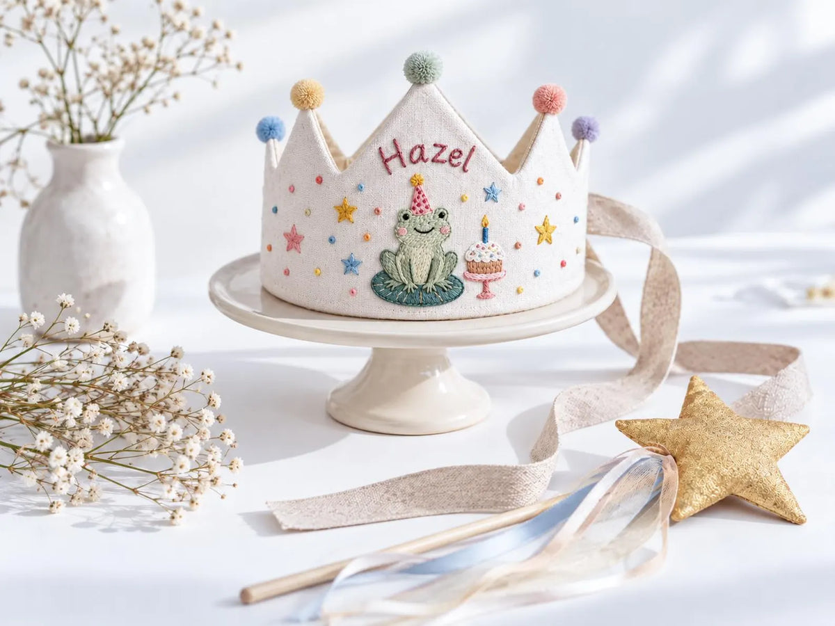 Personalized Frog Birthday Crown, Hand Embroidered Linen Party Hat, Custom Name, Cute Frog First Birthday Crown, Woodland Kids Birthday Gift
