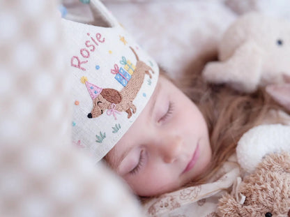 Personalized Dachshund Birthday Crown, Hand Embroidered Sausage Dog Party Hat, Custom Name Linen Crown, Puppy Birthday Theme, Girls Birthday